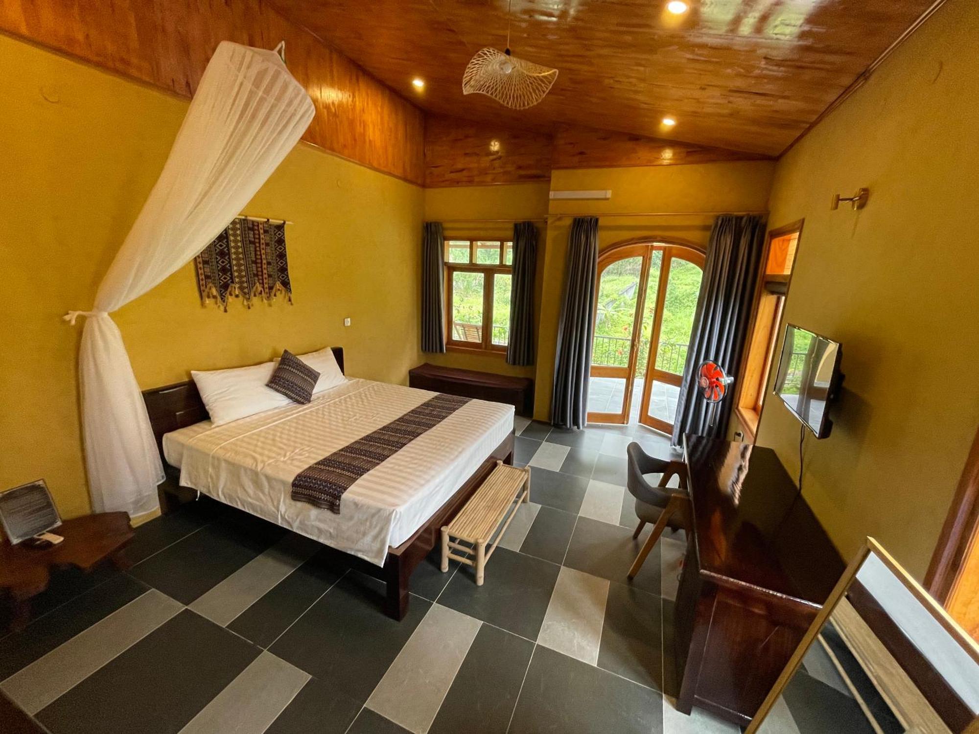 Sky Bay Lodge Ha Giang Exteriér fotografie